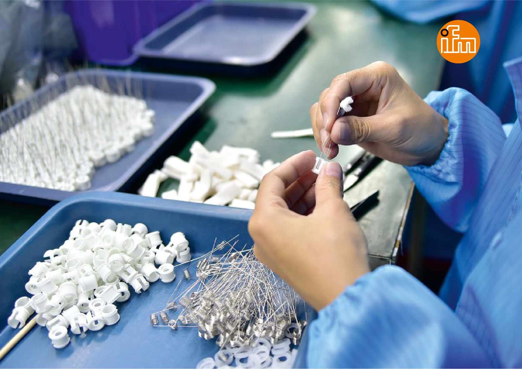 Giải pháp IIoT | Hệ thống trợ giúp cho nhân viên