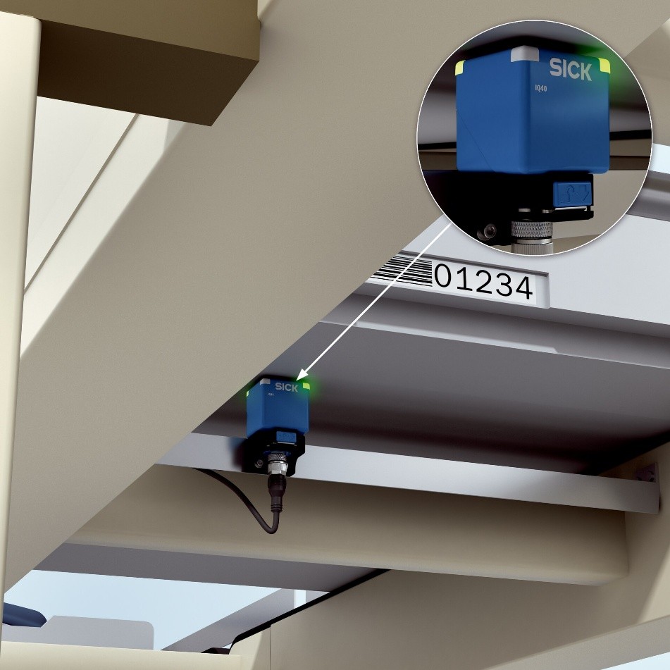 PHÁT HIỆN THÙNG HÀNH LÝ TRÊN BĂNG CHUYỀN